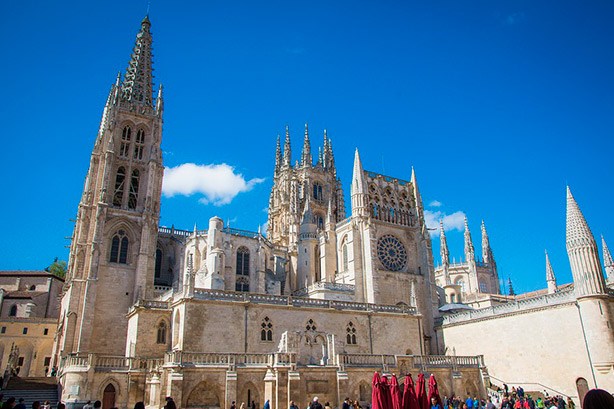 desguaza tu coche en burgos
